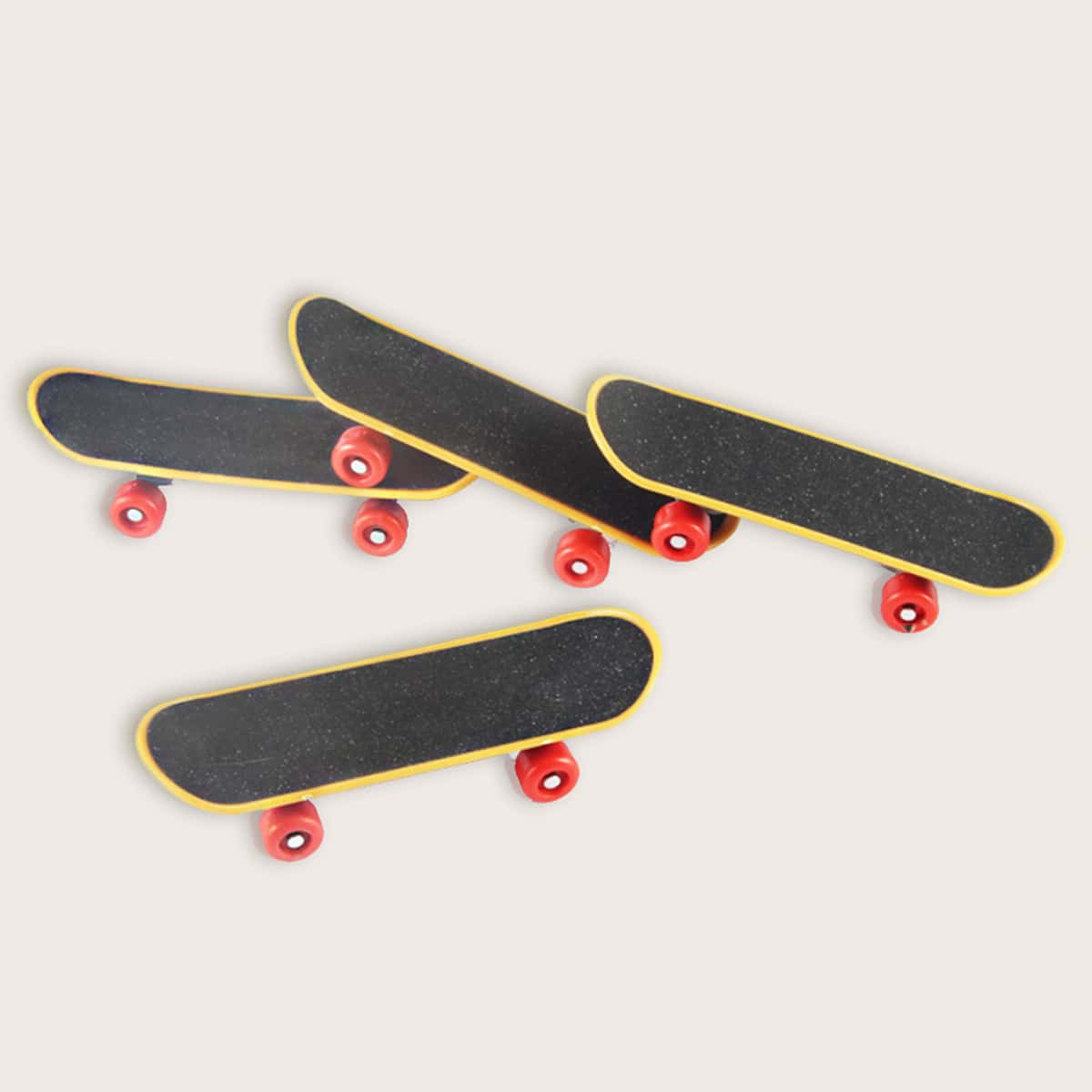 

1pc Random Mini Finger Skateboard, Multicolor