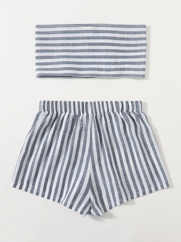 Soleia Two Tone Striped Knot Front Crop Tube Top & Shorts Set - Navy Blue - View 2