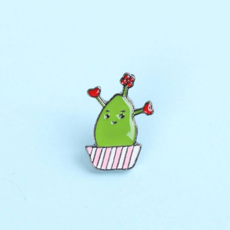 

Plant Design Brooch, Multicolor