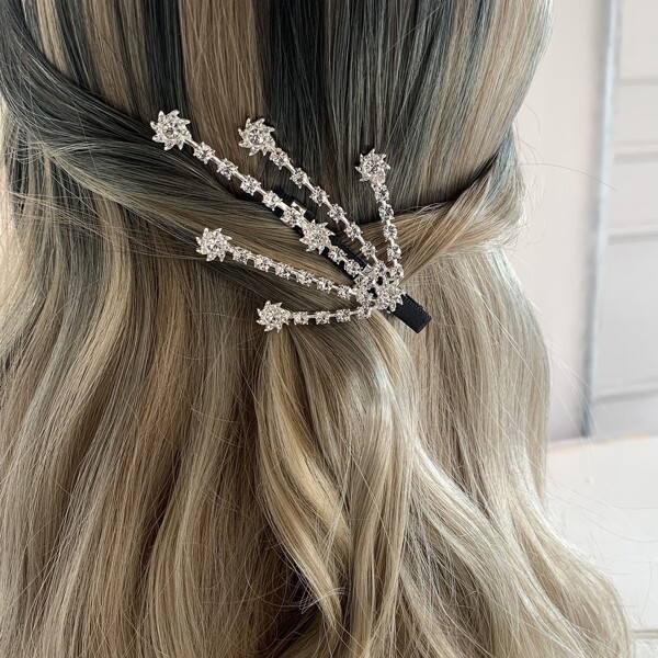 

Rhinestone Star Decor Hair Clip, Silver