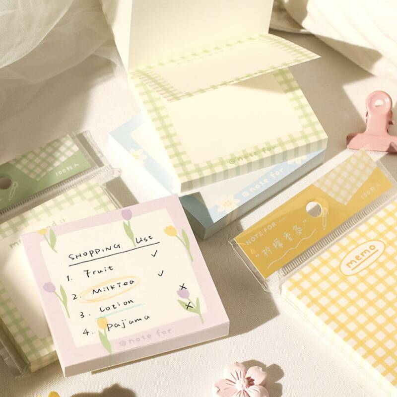 

1pc Random Pattern Memo Pad, Multicolor