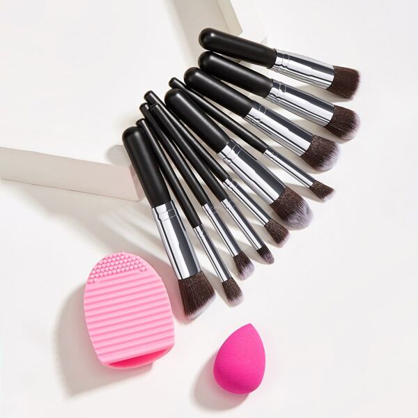 

10pcs Makeup Brush Set & 1pc Sponge & 1pc Cleaning Tool, Black