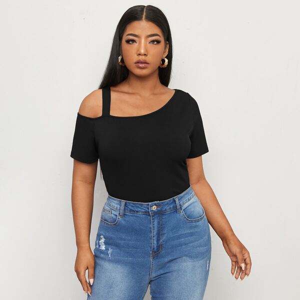 

Plus Asymmetrical Neck Solid Tee, Black