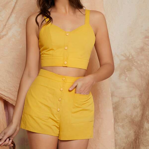 

Single Breasted Crop Cami Top & Patch Pocket Shorts Set, Yellow