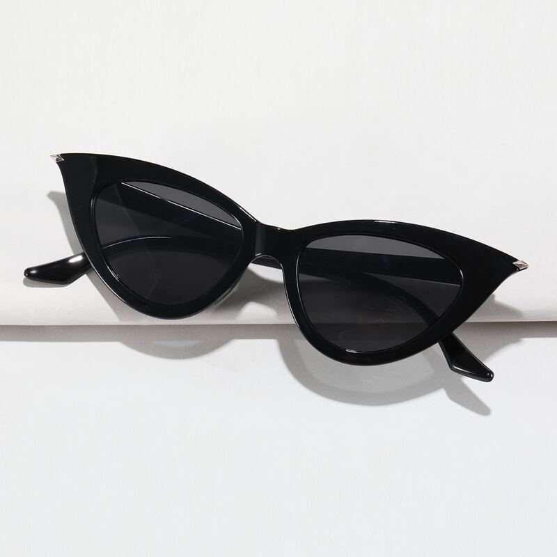 

Cat Eye Sunglasses