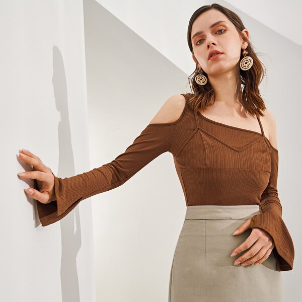 

SLIM ASYMMETRICAL NECK TOP, Coffee brown