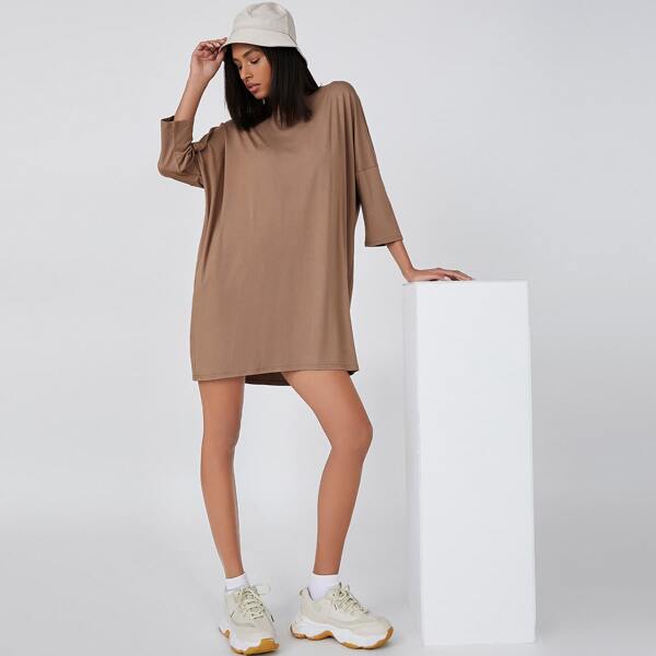 

Drop Shoulder Solid Dress, Khaki
