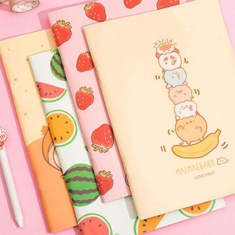 

1pc Cartoon Graphic Random Notebook, Multicolor