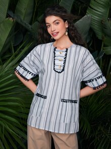 EMERY ROSE 紐扣半開襟球球邊圖案印花上衣 - 彩色 - 查看 3