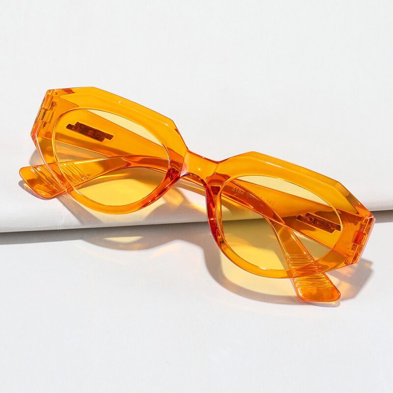 

Cat Eye Sunglasses