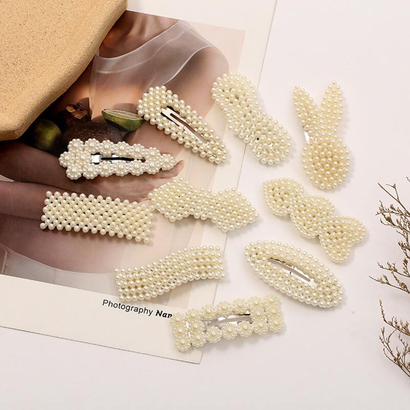 

2pcs Random Faux Pearl Hair Clip, Beige