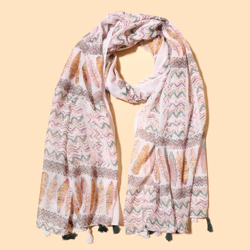 

Leaf Tassel Hem Scarf, Multicolor