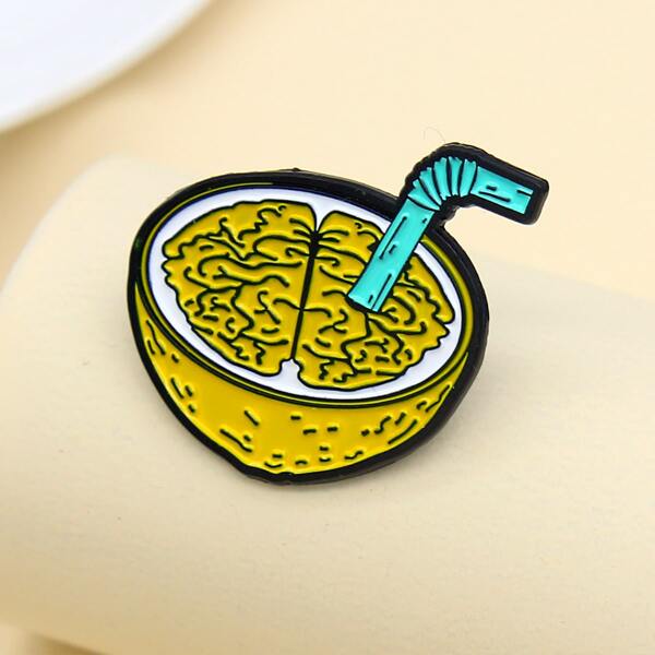 

Lemon Drink Design Brooch, Multicolor