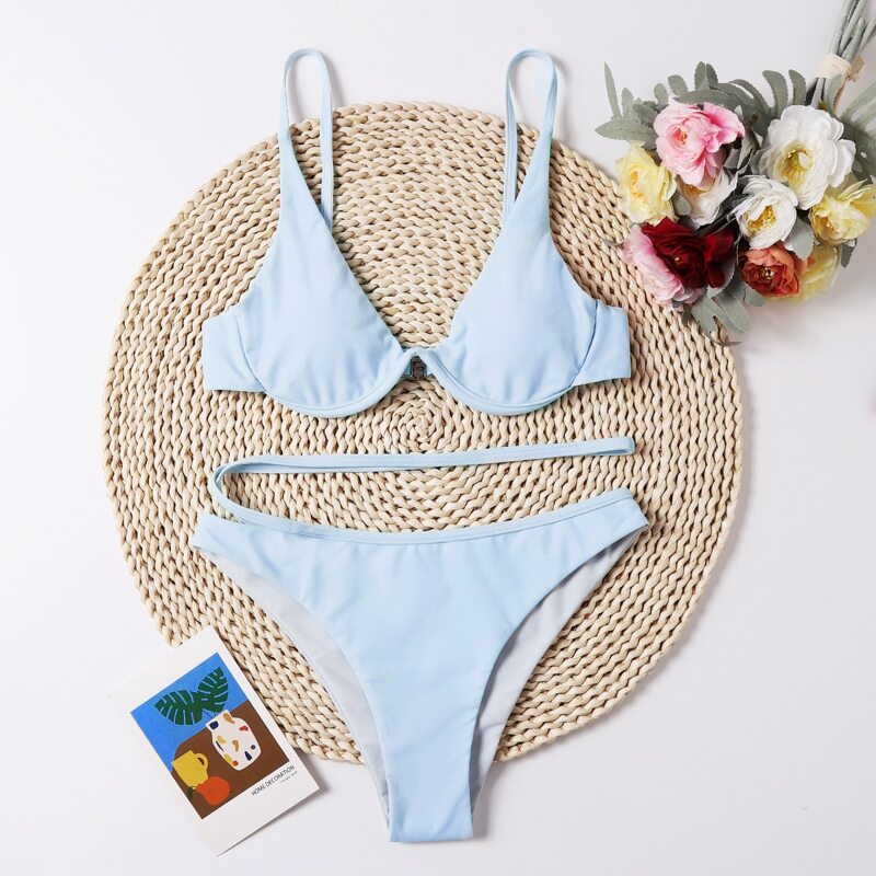 

Underwire Cut-out Bikini Swimsuit, Baby blue