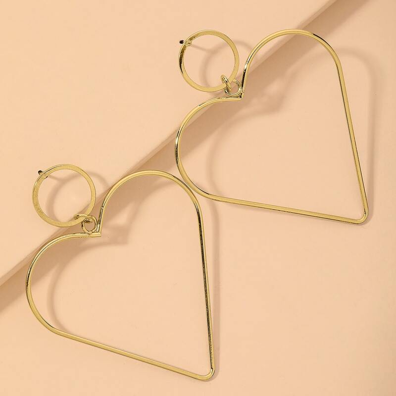 

Heart Design Drop Earrings, Gold