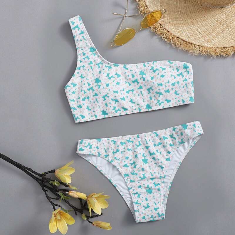 

Ditsy Floral One Shoulder Bikini Swimsuit, Multicolor