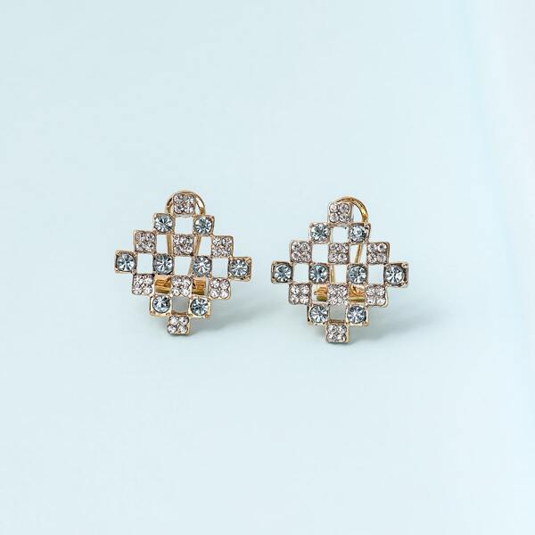 

Rhinestone Decor Stud Earrings, Gold