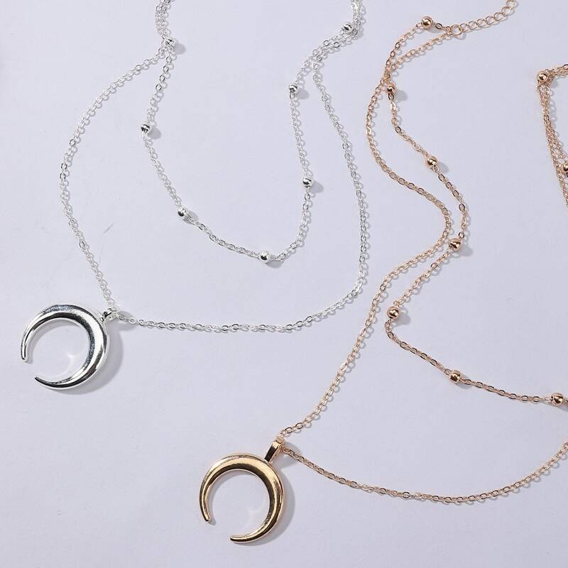 

2pcs Moon Layered Chain Necklace, Multicolor