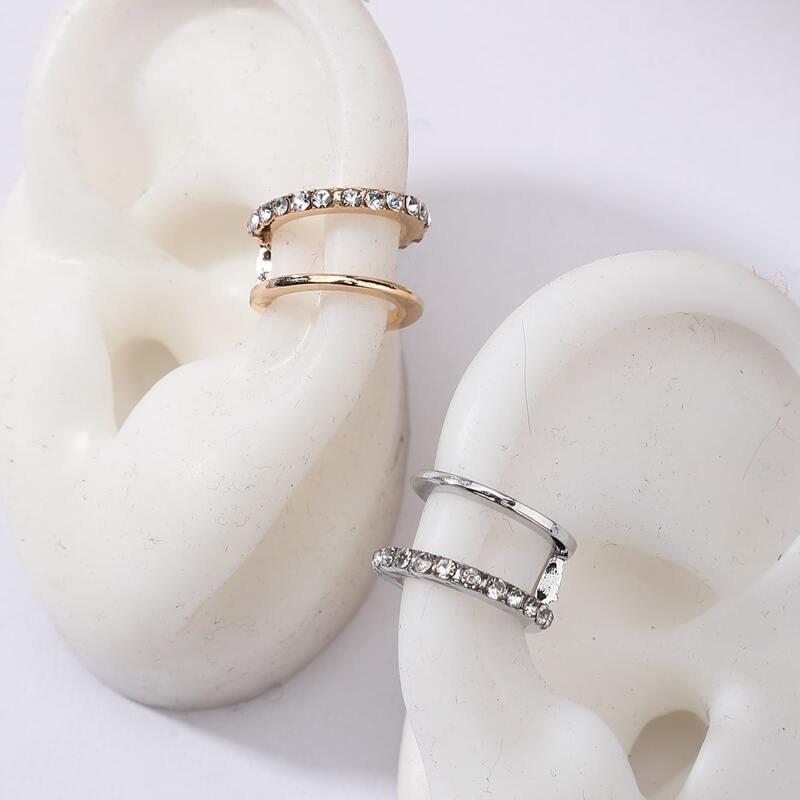 

2pcs Rhinestone Ear Cuff, Multicolor