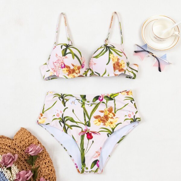 

Floral Underwire Bikini Swimsuit, Multicolor