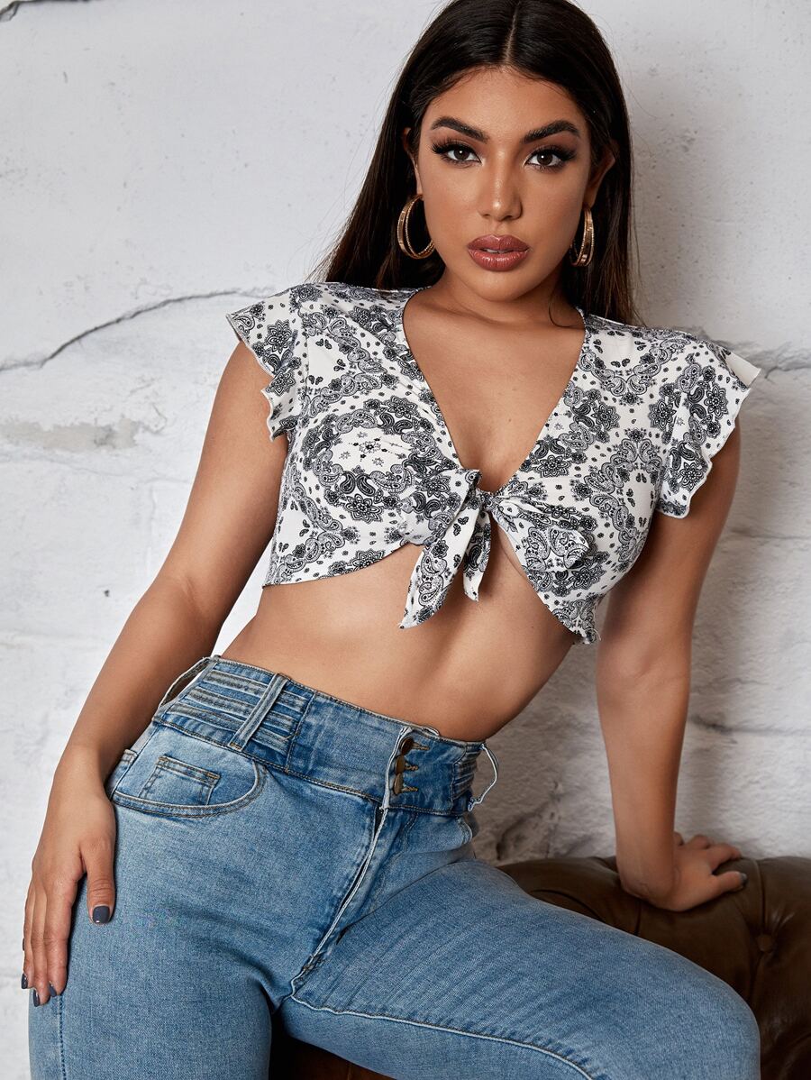 SHEIN Unity 佩斯利圖案繫帶短版上衣 - 黑與白 - 查看 1