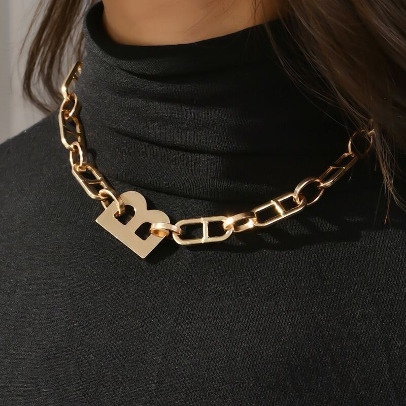 

Letter Decor Chain Necklace, Gold