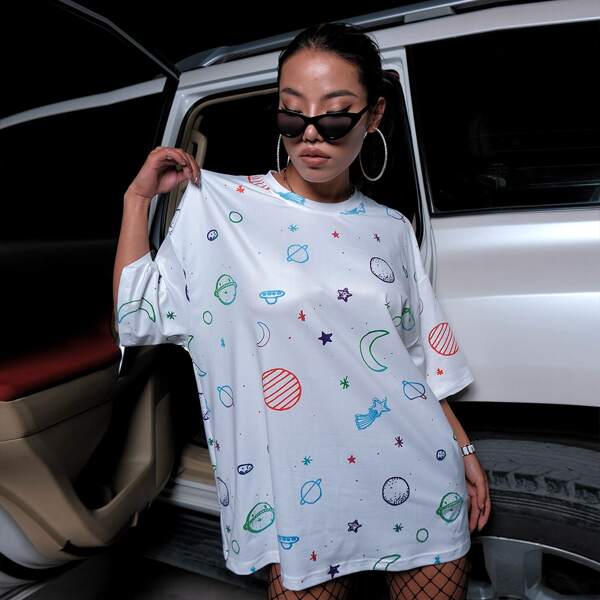 

Galaxy Print Drop Shoulder Longline Tee, White