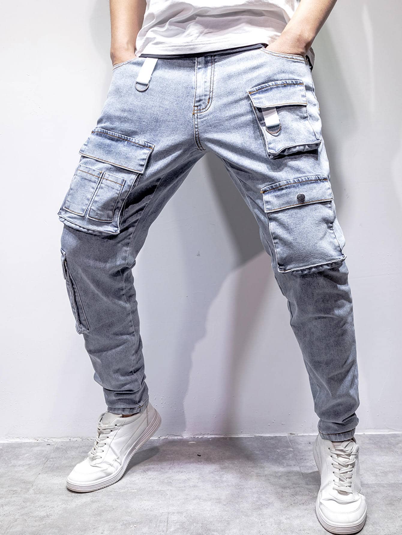 Manfinity 男士翻蓋口袋牛仔褲 - 淺色水洗藍 - 查看 5