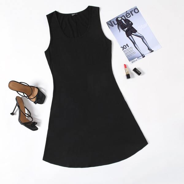 

Plus Scoop Neck Solid A-line Dress, Black