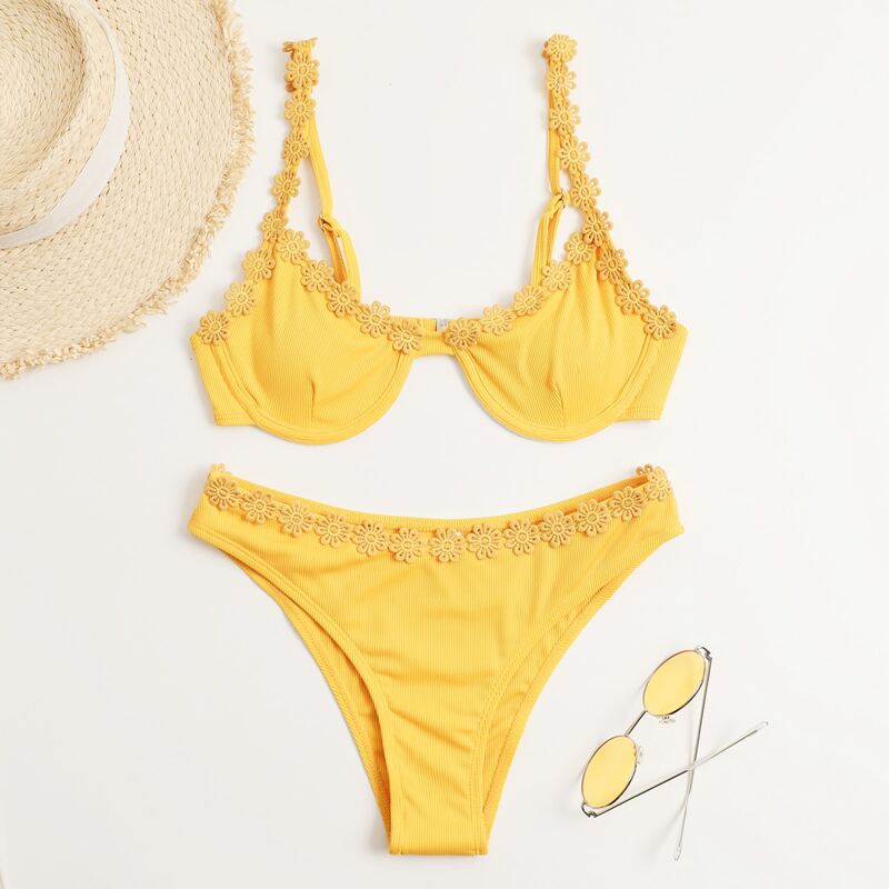 

Floral Applique Bikini Swimsuit, Yellow
