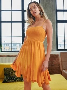 SHEIN 打褶腰荷葉邊下擺吊帶洋裝 - 芥末黃 - 查看 2