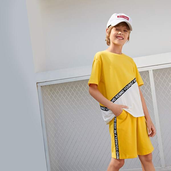 

Boys Letter Tape Front Two Tone Top & Shorts Set, Multicolor