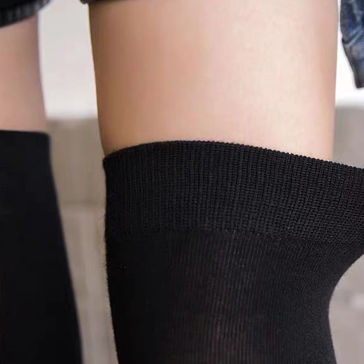 

1pair Solid Over The Knee Socks, Black