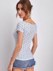 Soleia Scoop Neck Ditsy Floral Top - Multicolor - View 2