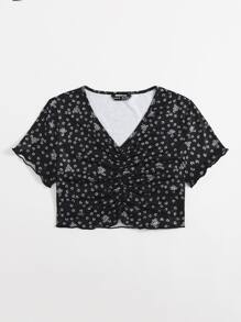 SHEIN Qutie V領抽褶細節木耳邊小碎花短款T恤