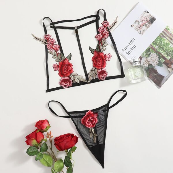 

Plus Appliques Mesh Lingerie Set & Choker, Black