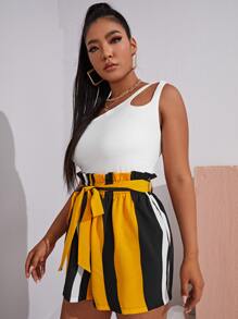 SHEIN Plus One Shoulder Slim Top & Belted Shorts Set - Multicolor - View 4