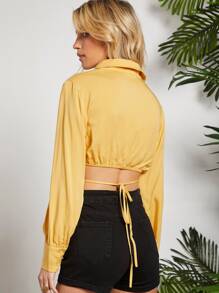 SHEIN قميص بربطة ظهر ازرار قصير