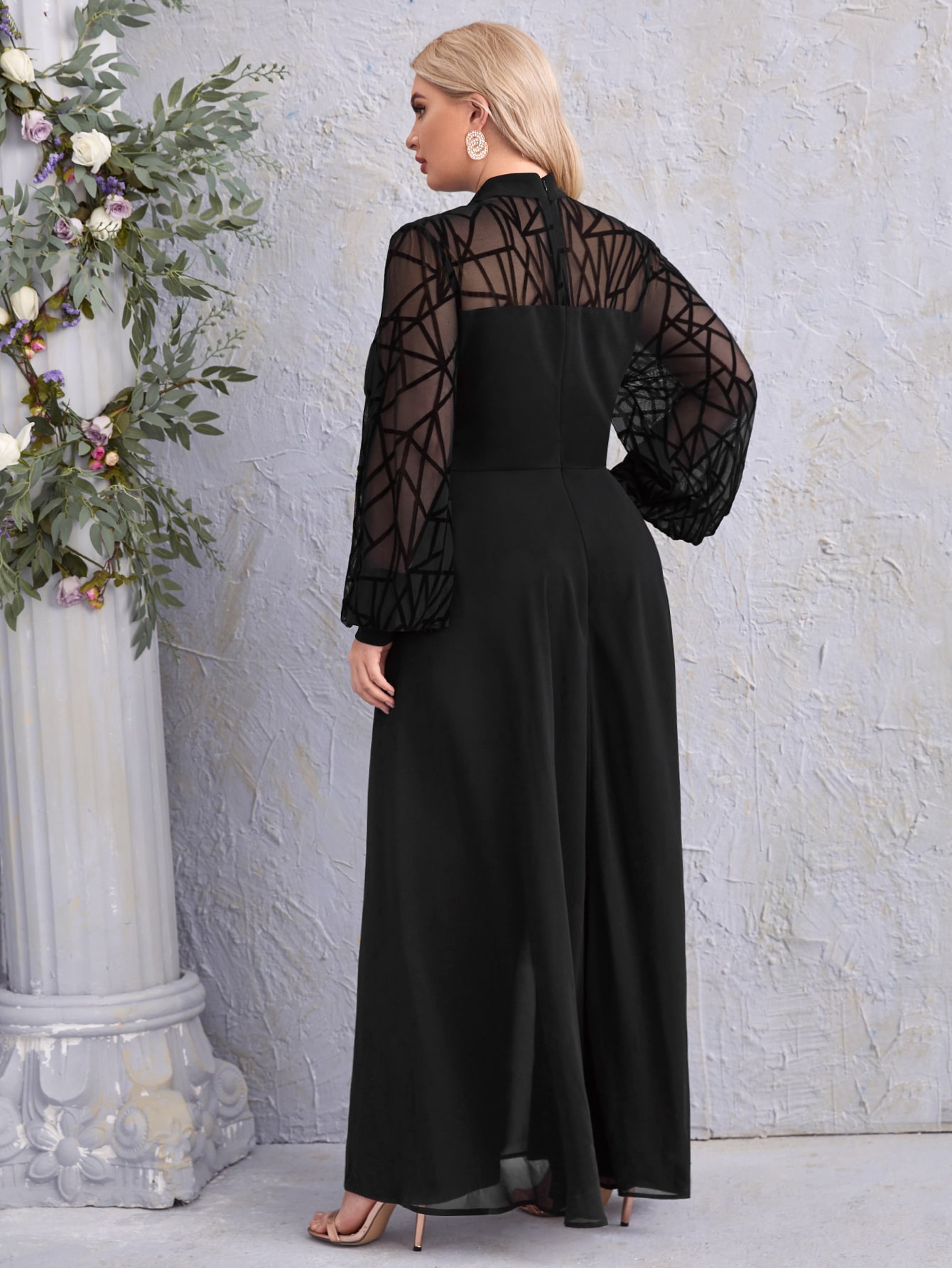 Mulvari جمبسوت بكم فانوس بياقة شبكية وساقات واسعة...