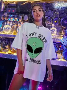Camiseta amplia con estampado de extraterrestre y letra - Blanco - Ver 1