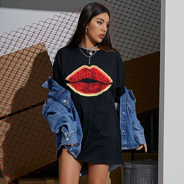 

Lip Print Oversized Tee, Black