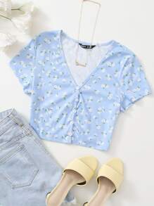 Dreamara Hơn Cottagecore Áo thun Hoa Lộn xộn Nút Lên - Màu xanh nhạt - Xem 1