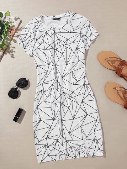 فستان ملائم بحافة مشقوق وبطباعة هندسي
