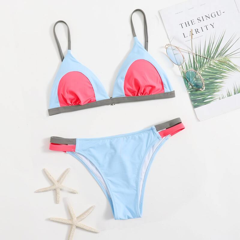 

Colorblock Cut-out Bikini Swimsuit, Multicolor