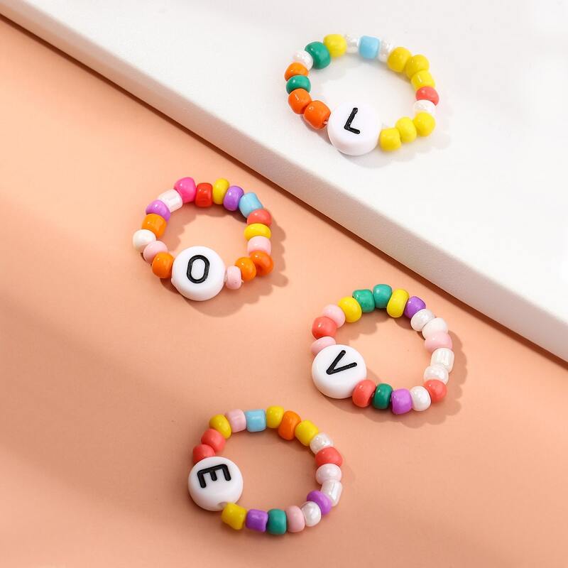 

4pcs Letter Beaded Ring, Multicolor