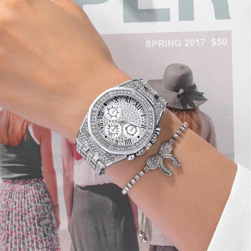 

1pc Rhinestone Decor Round Pointer Quartz Watch & 1pc Bracelet