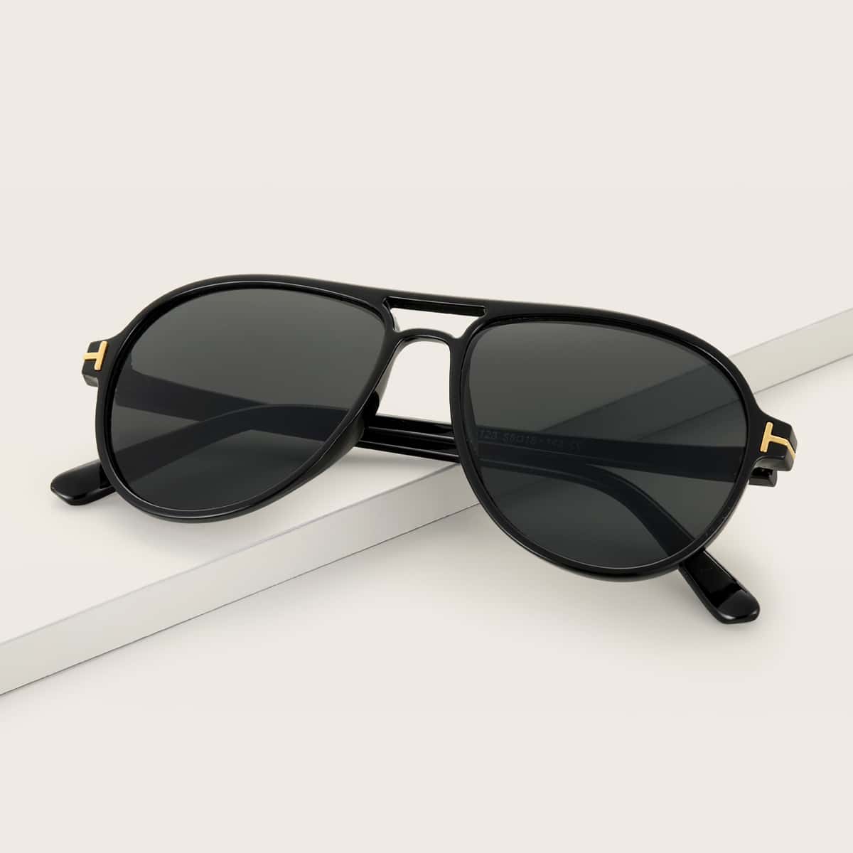 

Top Bar Aviator Sunglasses