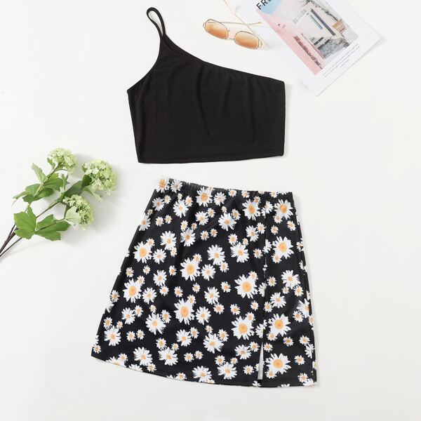 

Plus One Shoulder Top With Ditsy Floral Skirt, Multicolor