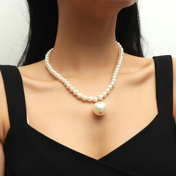 

Faux Pearl Beaded Necklace, White