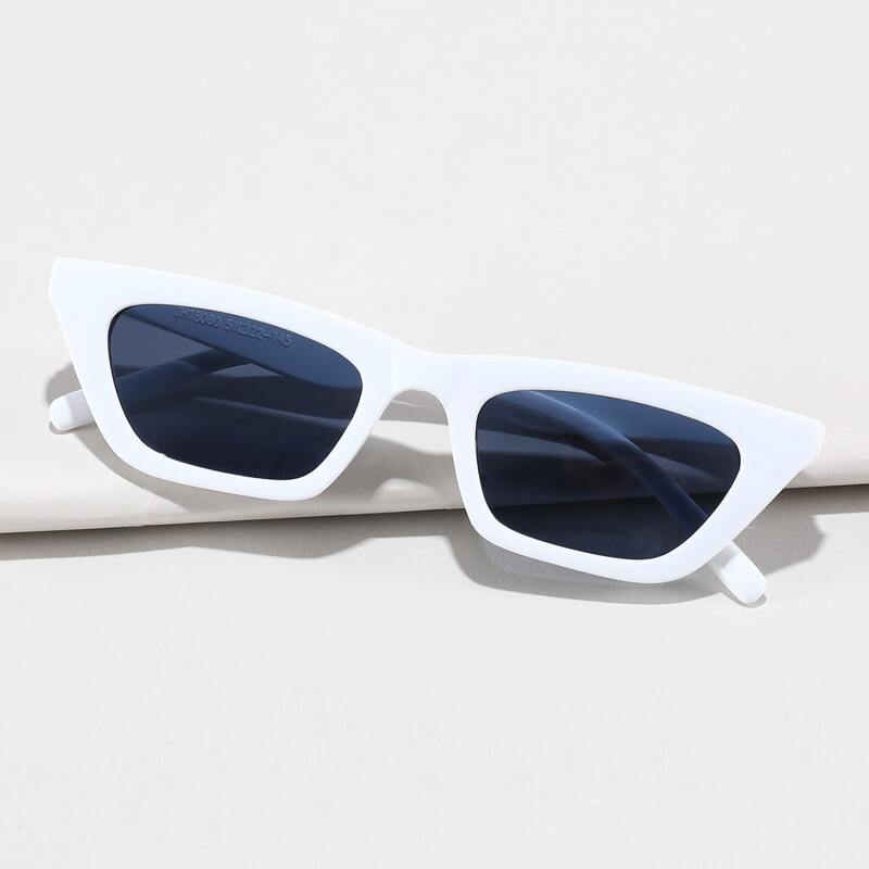 

Cat Eye Sunglasses